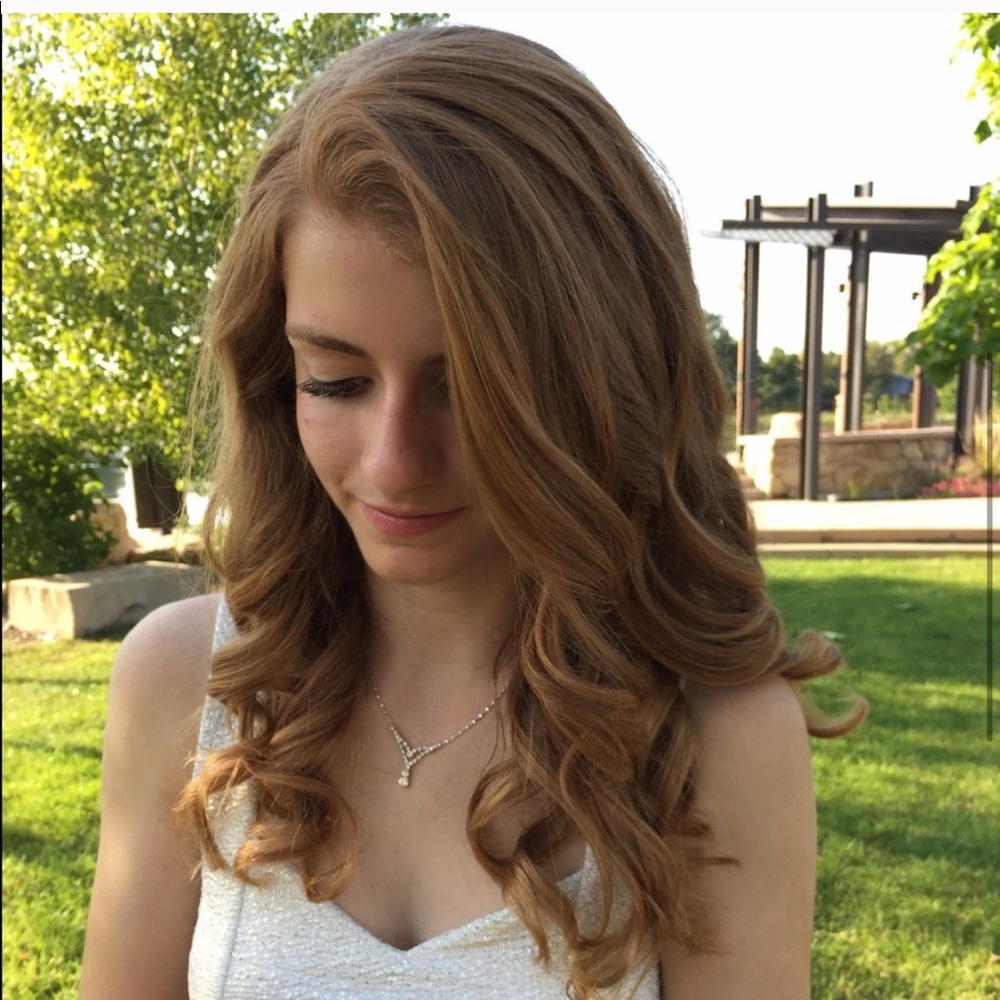 SPARKLE HEART BACK FORMAL DRESS WHITE GOLD - Picture 5 of 6